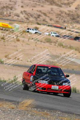 media/Oct-01-2022-Team Topak Racing (Sat) [[f860fb51be]]/2-Inter Low 2/session 2 turn 11/